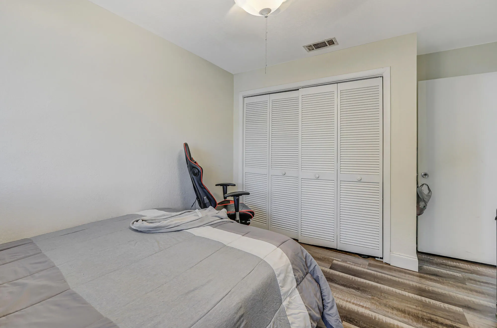 4003 W Woodscape Dr #2K-36