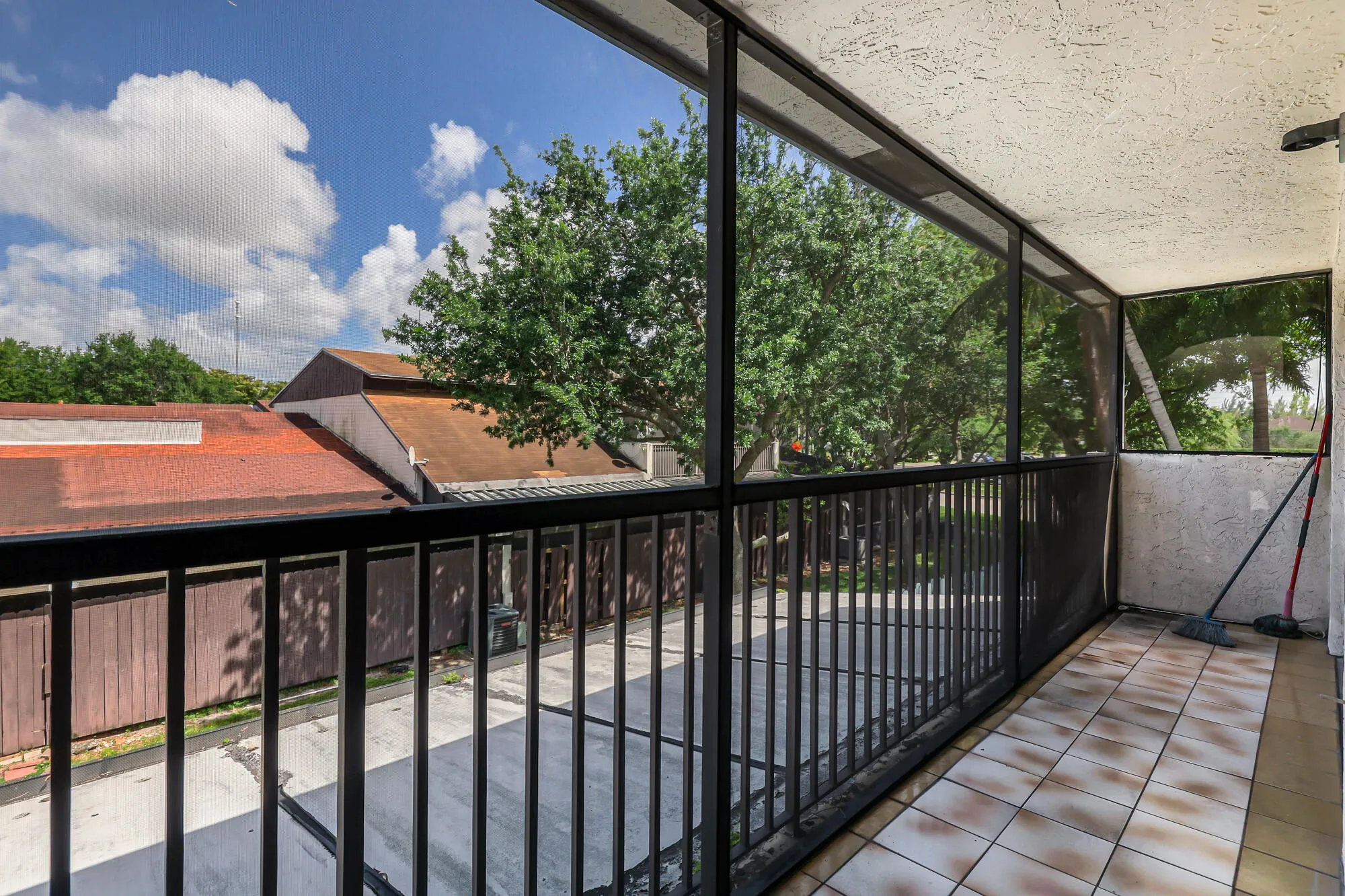 4003 W Woodscape Dr #2K-39
