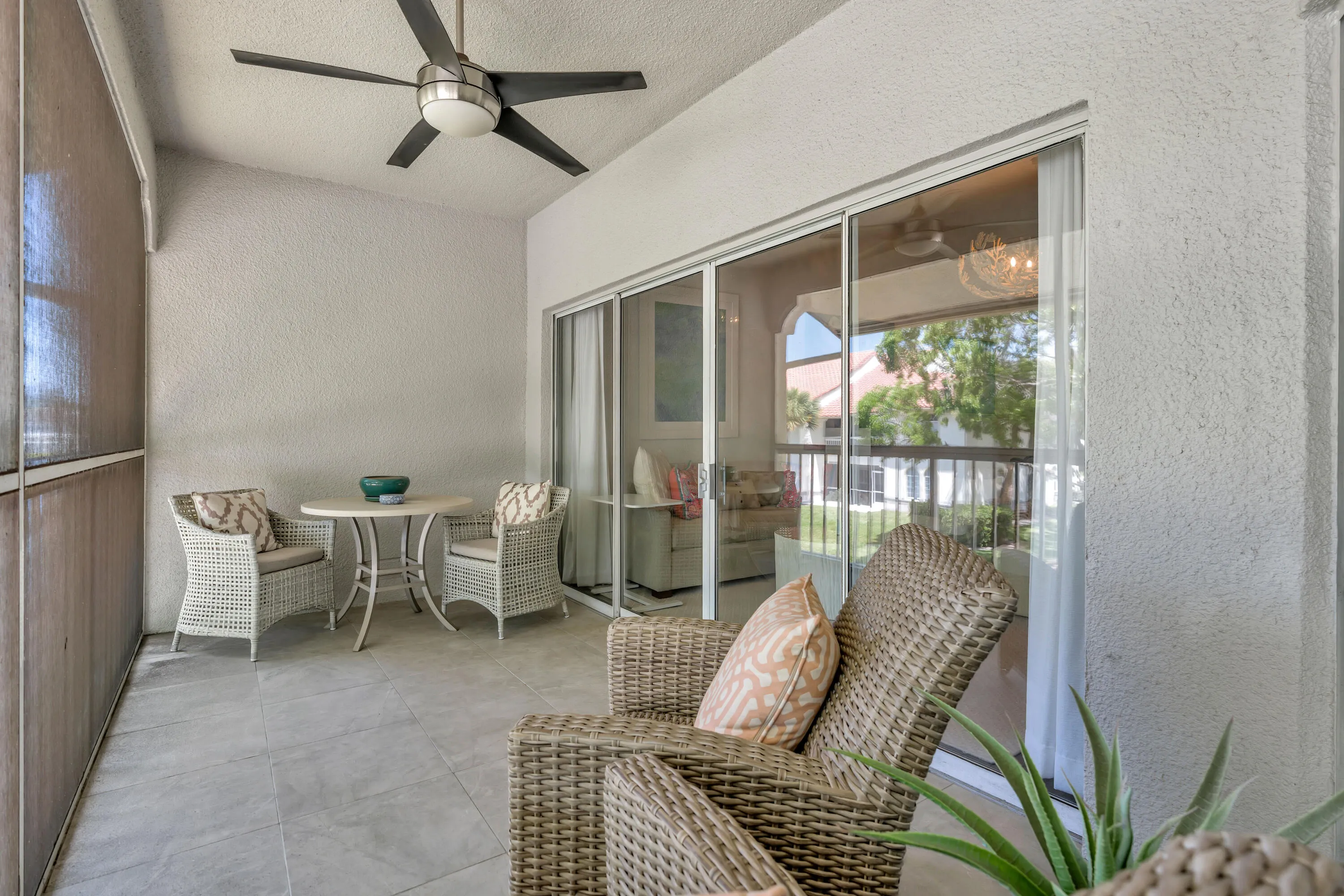 Screened in Balcony/ partial water view