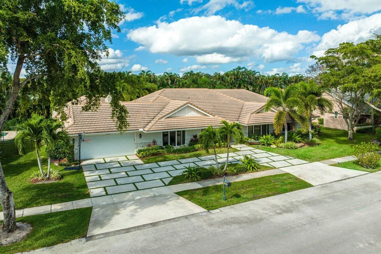 048-3765KingsWay-BocaRaton-FL-33434-SMAL