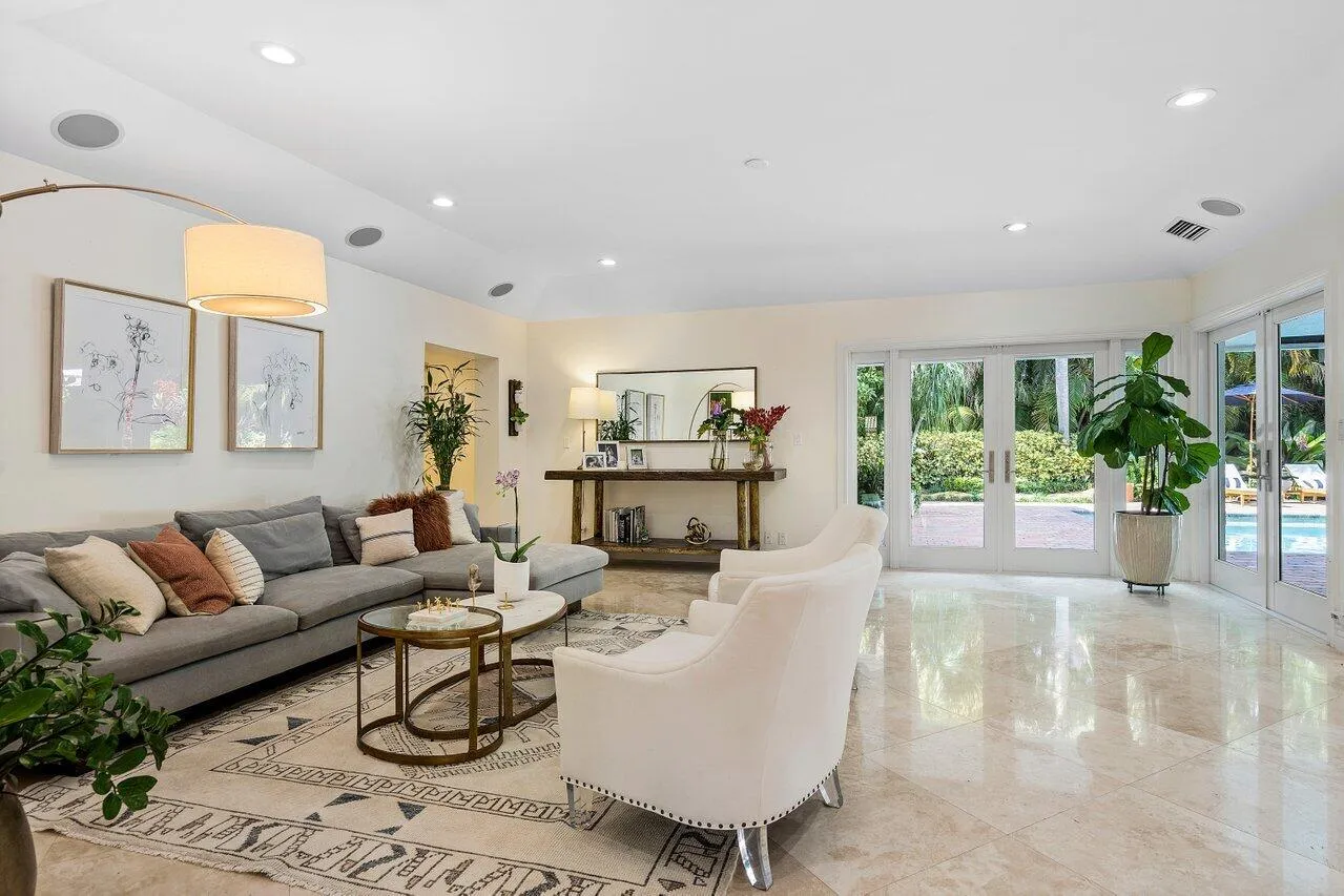 019-3765KingsWay-BocaRaton-FL-33434-SMAL