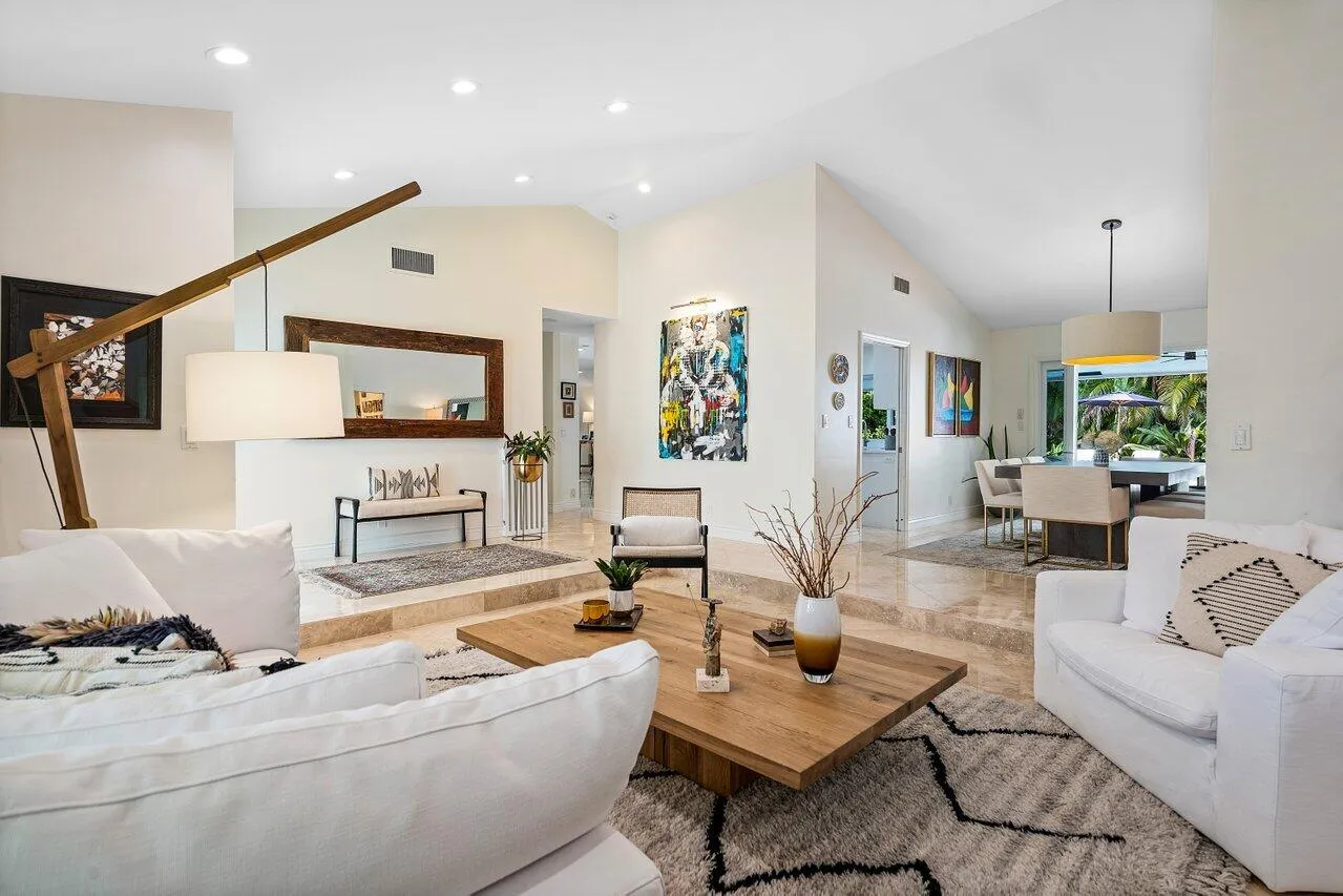 009-3765KingsWay-BocaRaton-FL-33434-SMAL