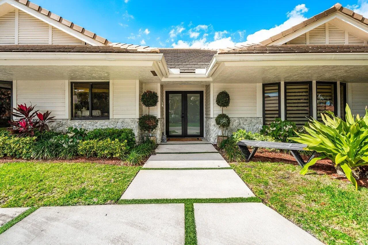 004-3765KingsWay-BocaRaton-FL-33434-SMAL