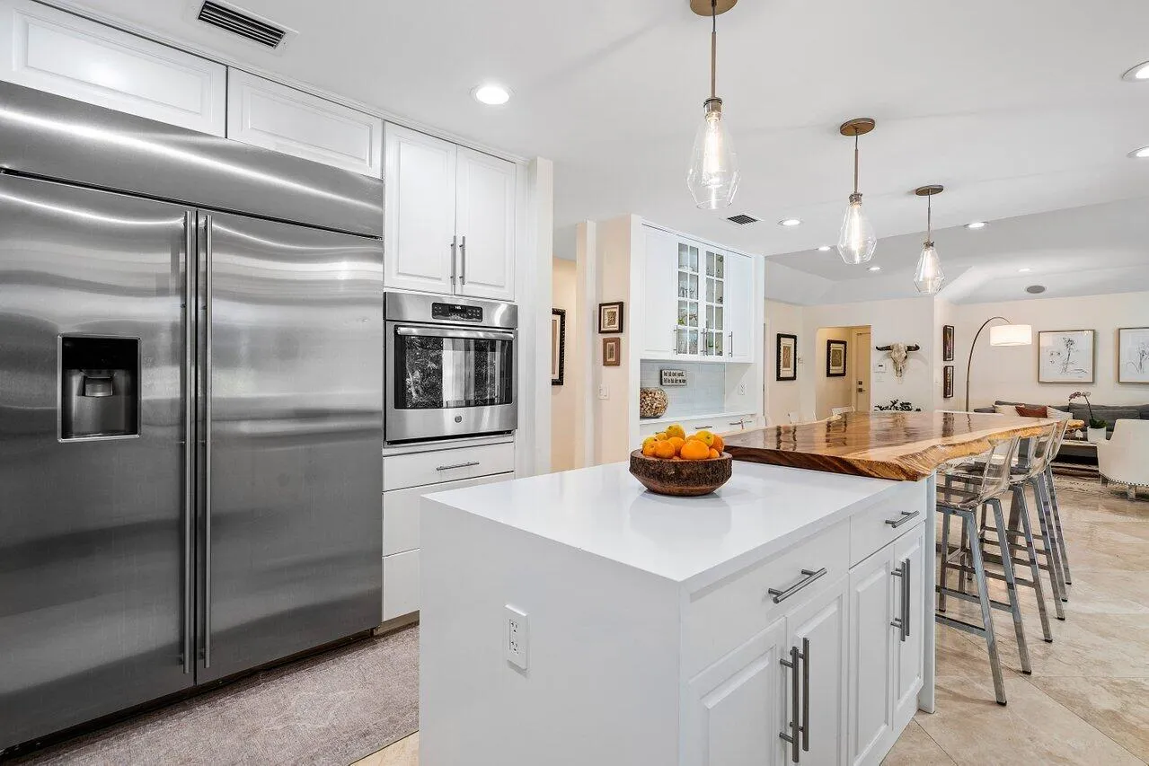 015-3765KingsWay-BocaRaton-FL-33434-SMAL