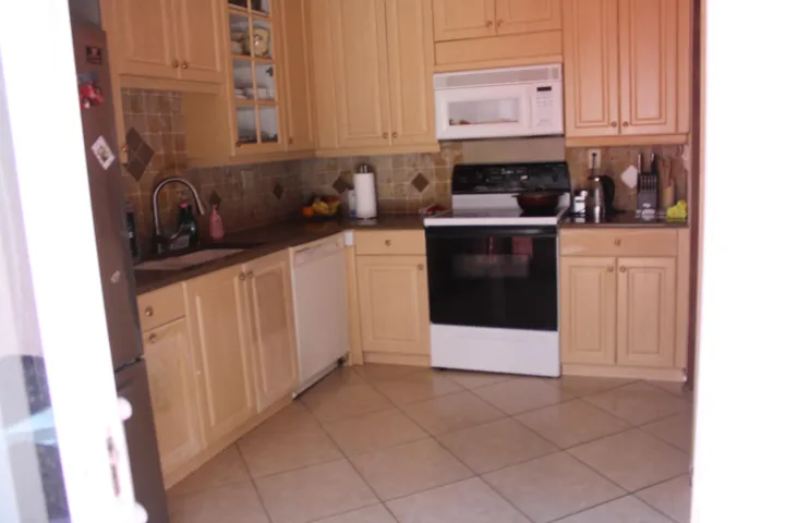 2nd bathroom