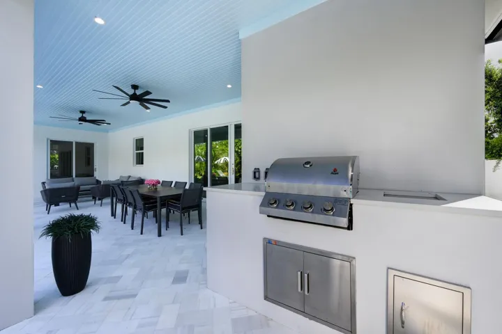 11823 Lake Shore Pl North Palm-large-021
