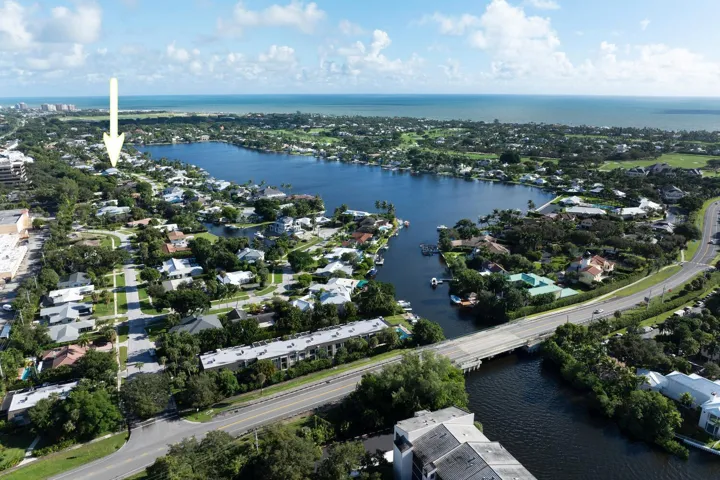 11823 Lake Shore Pl North Palm-large-012