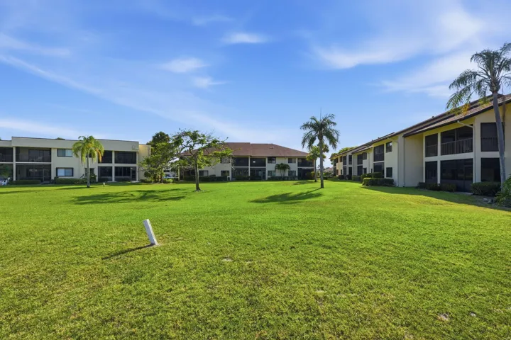 47-web-or-mls-6901_SE_Constitution_Blvd_