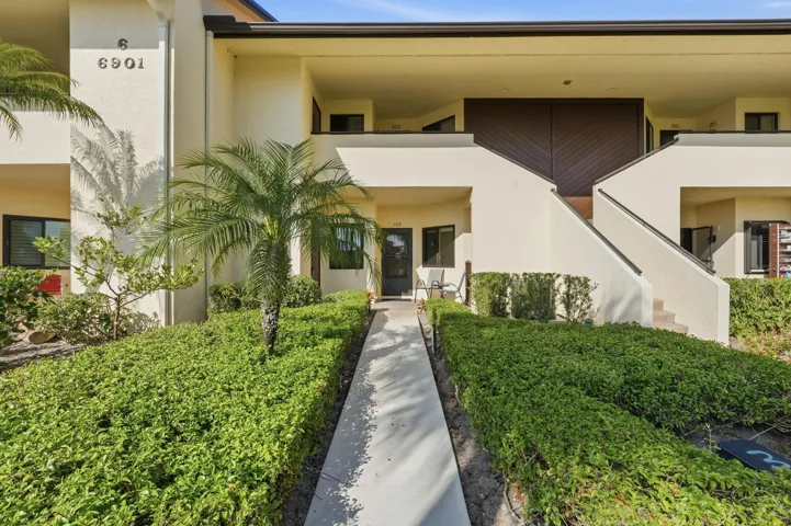 38-web-or-mls-6901_SE_Constitution_Blvd_