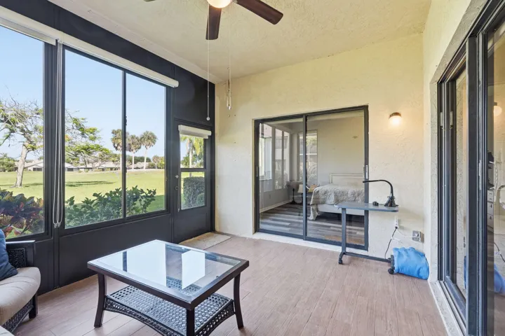 33-web-or-mls-6901_SE_Constitution_Blvd_