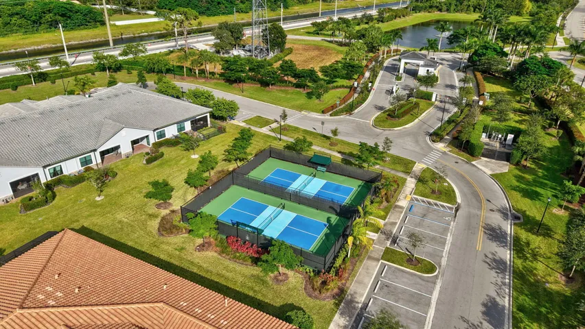 75-web-or-mls-56-web-or-mls-DJI_20251024