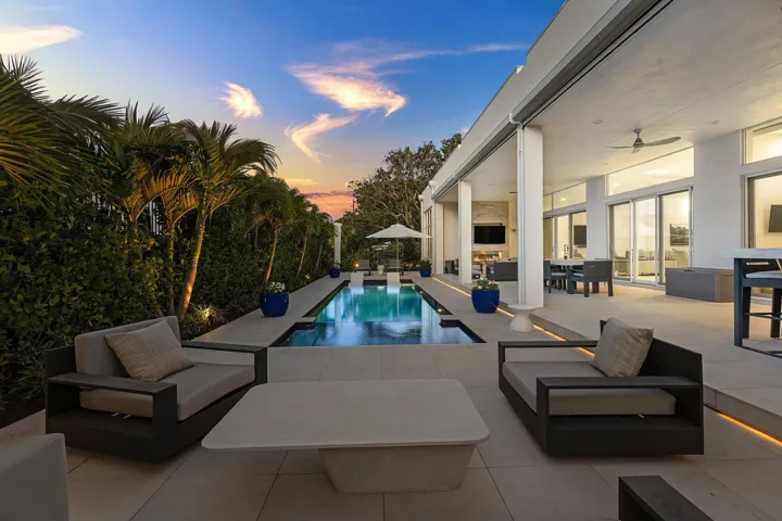 065-823WestOysterLane-HypoluxoIsland-FL-