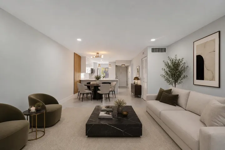 4090 Tivoli Ct 208 Living room