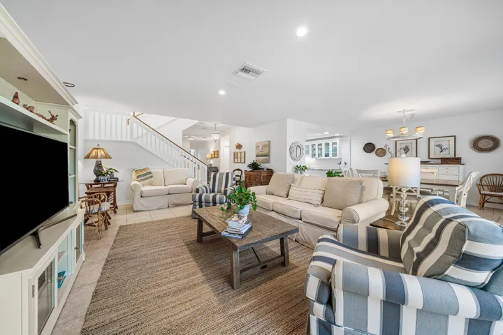 007-5560NorthOceanBoulevard-10B-OceanRid