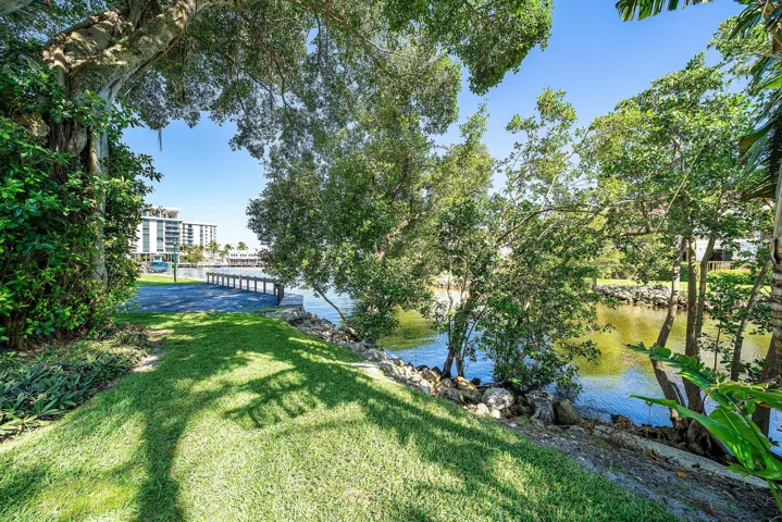 040-5560NorthOceanBoulevard-10B-OceanRid
