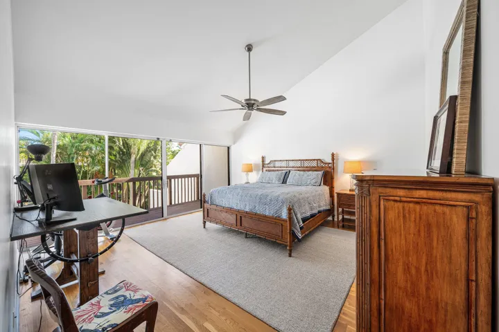 020-5560NorthOceanBoulevard-10B-OceanRid