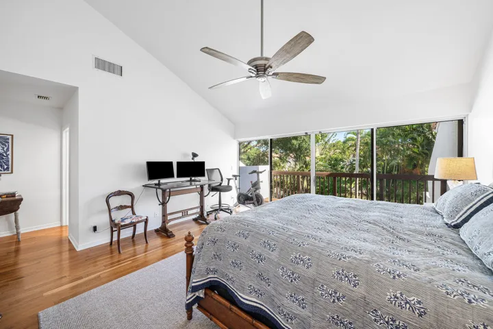 021-5560NorthOceanBoulevard-10B-OceanRid