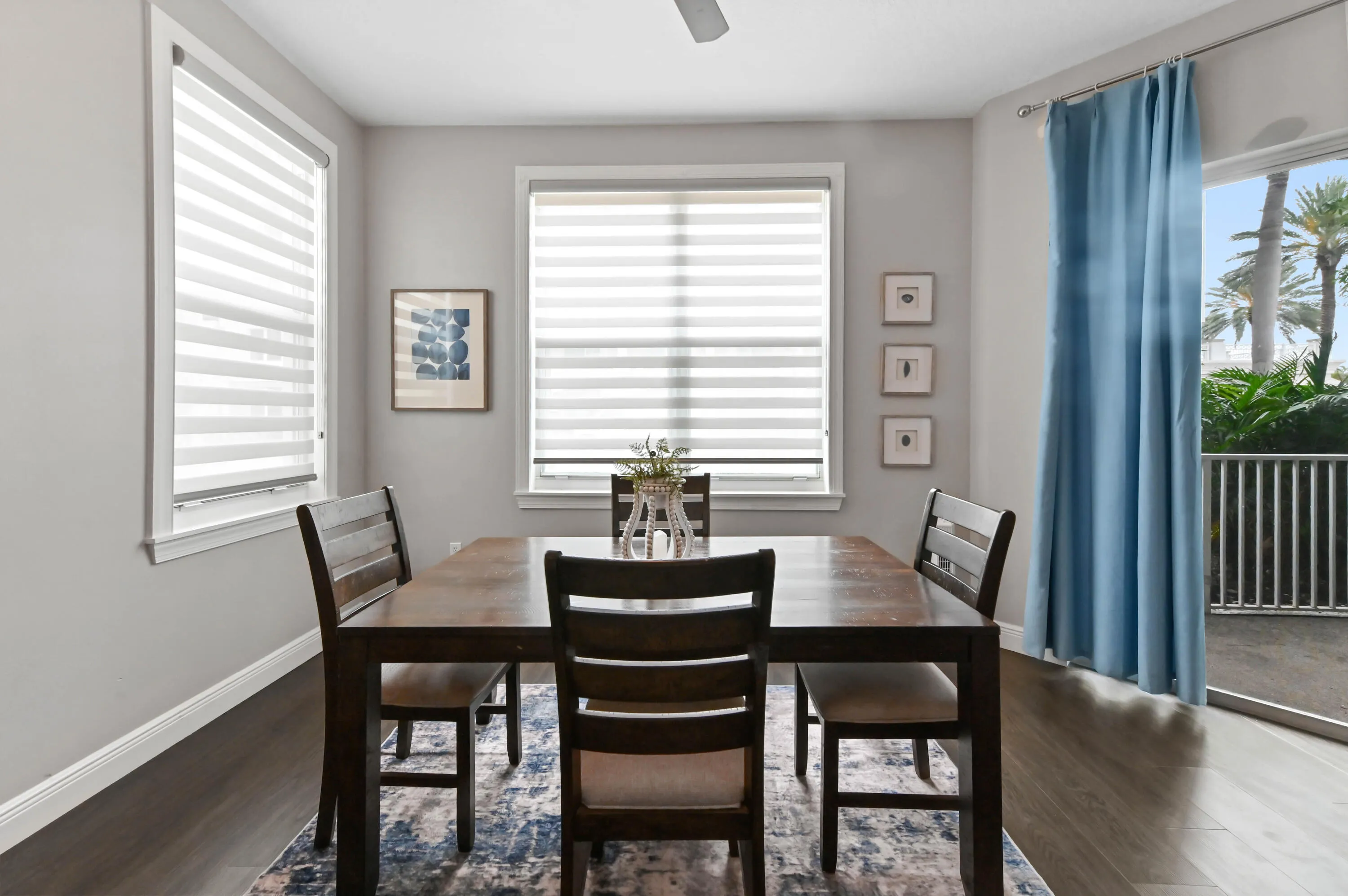 08 dining area 01