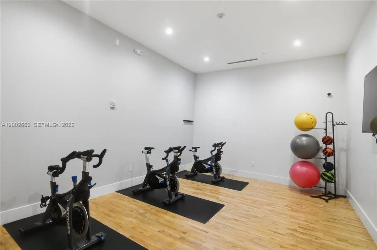 Property photo 64
