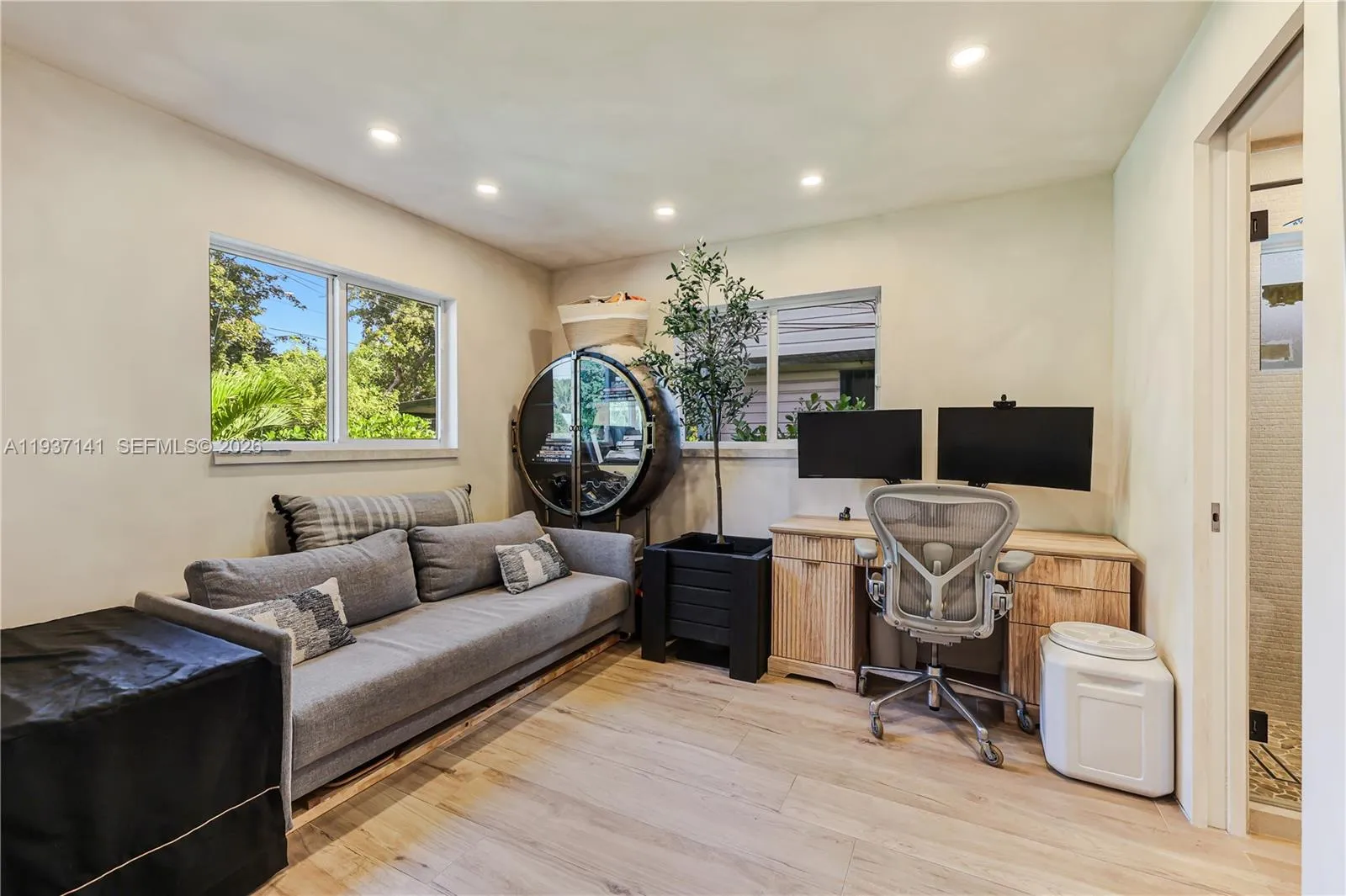 Property photo 33