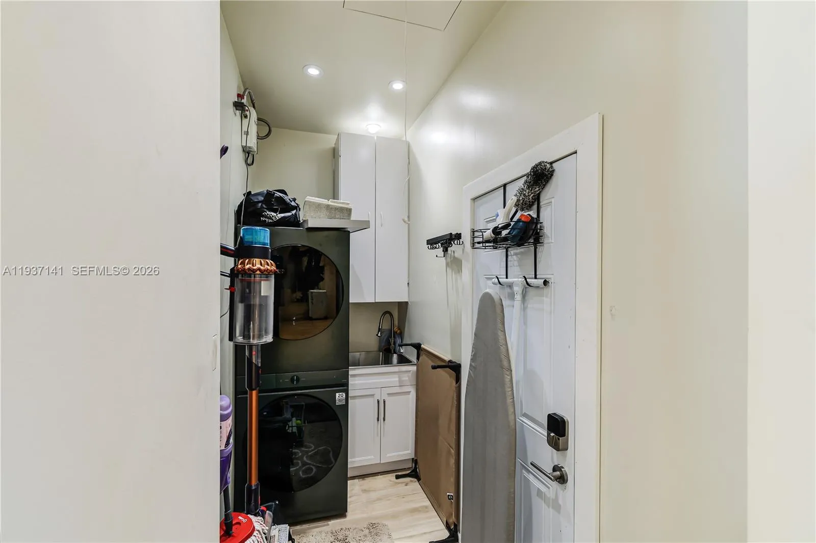 Property photo 28