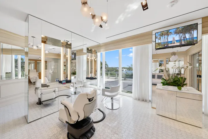 Beauty Salon