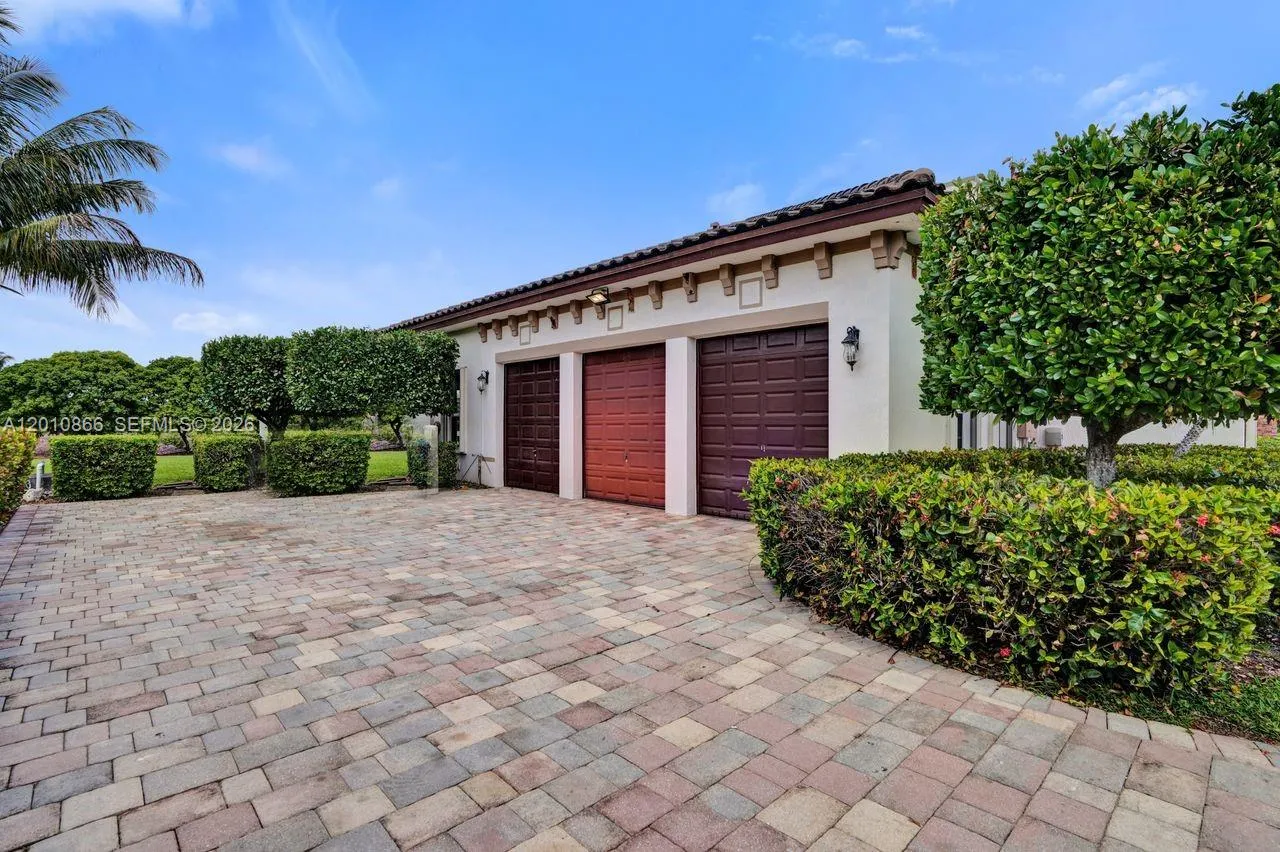 Property photo 57