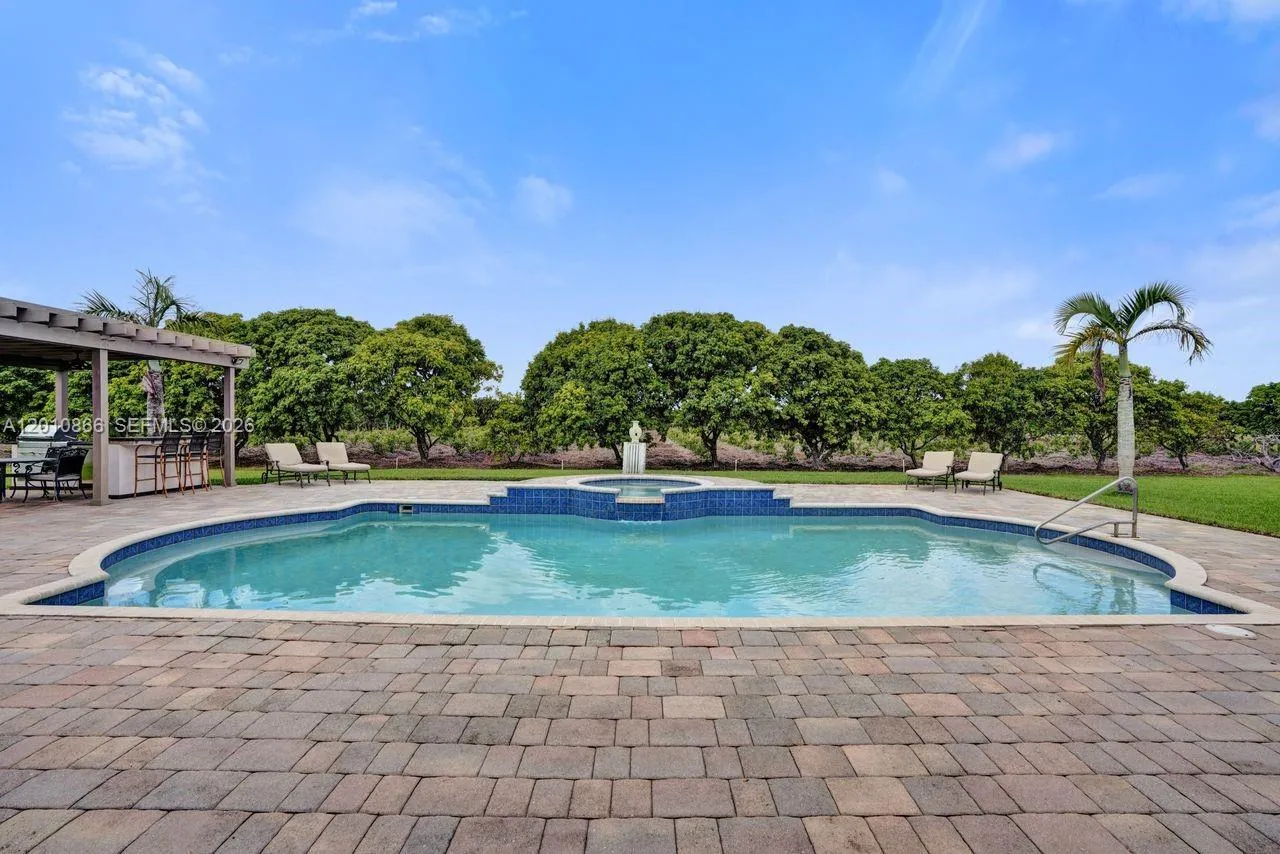 Property photo 51
