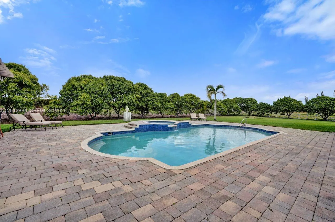 Property photo 52