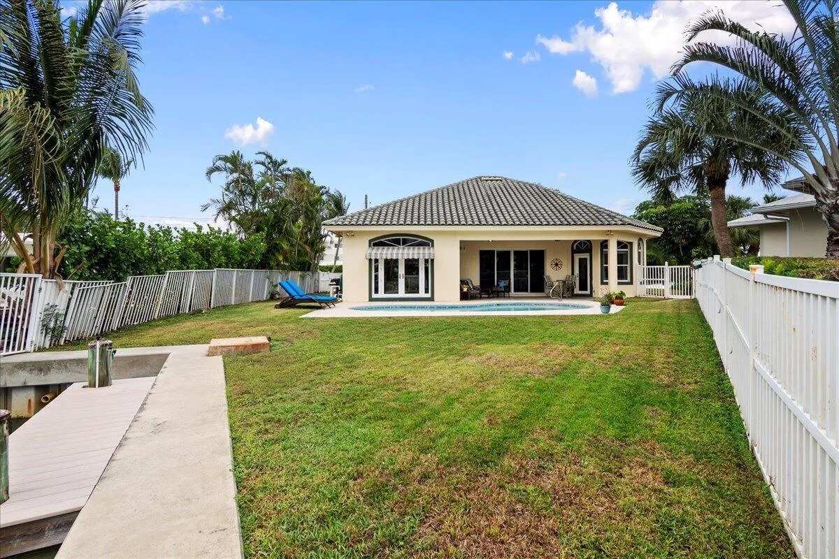 Property photo 33