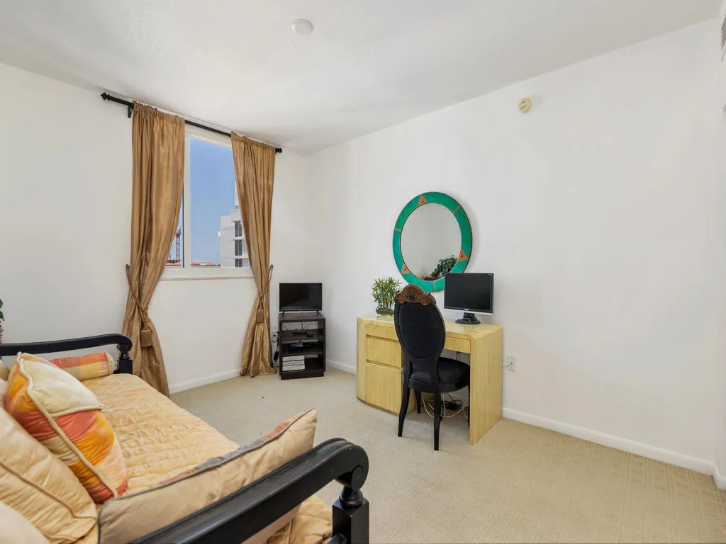 Large second bedroom