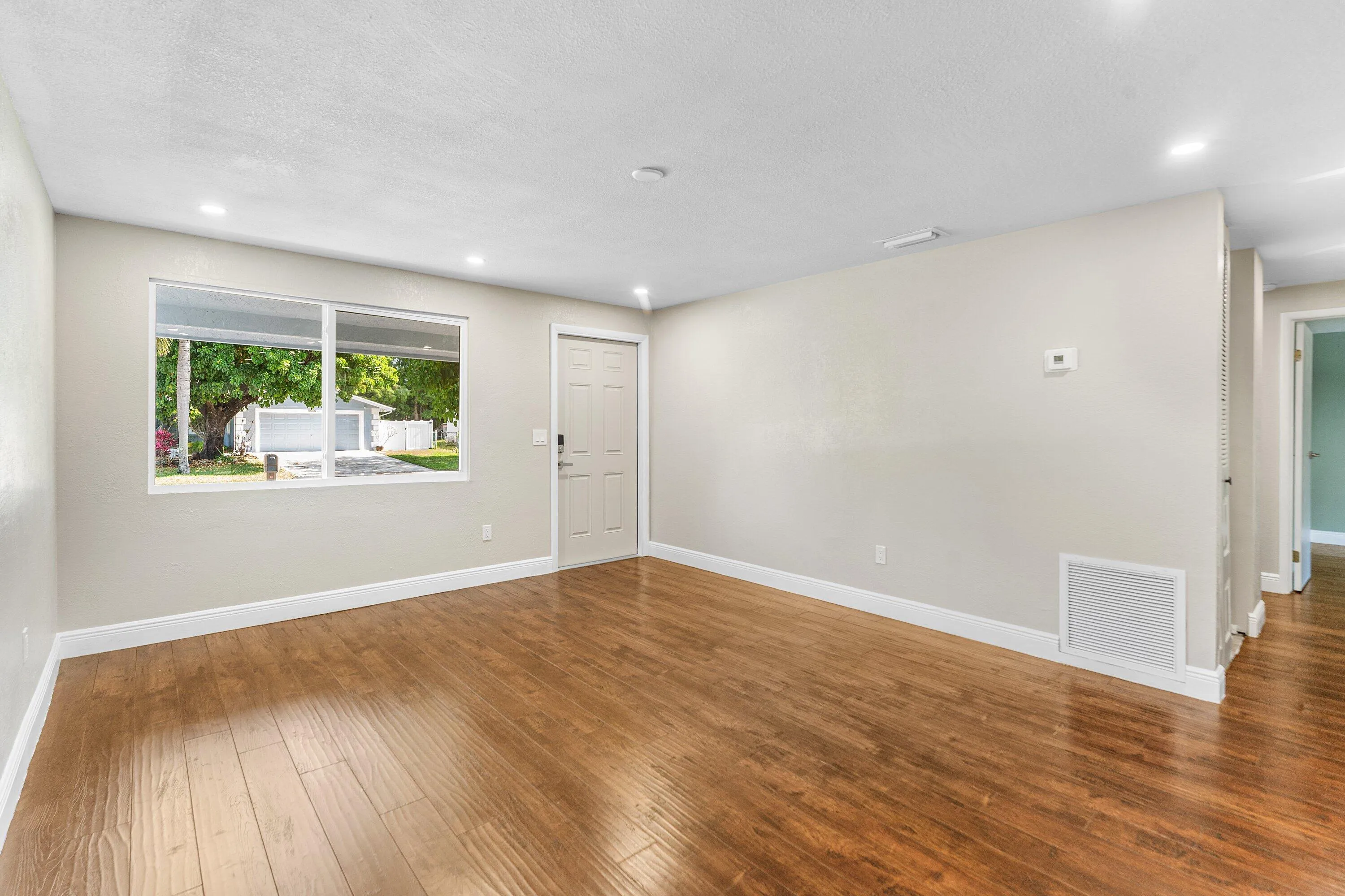 007-4714WaditaKaWay-WestPalmBeach-FL-334