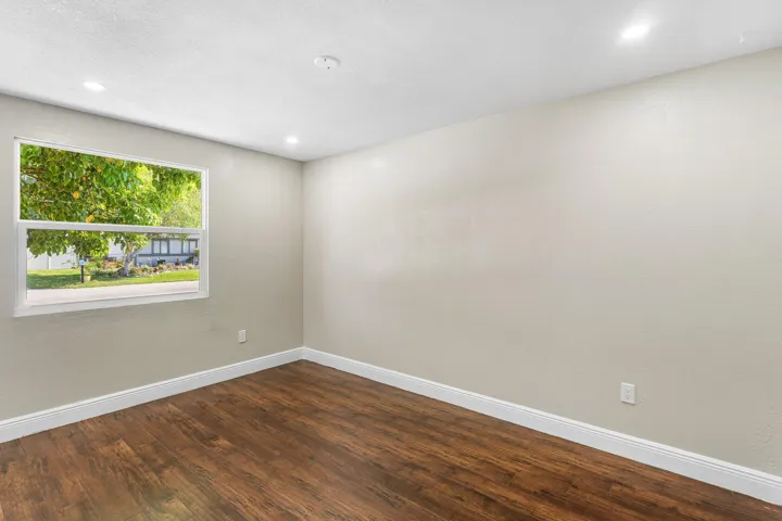 013-4714WaditaKaWay-WestPalmBeach-FL-334