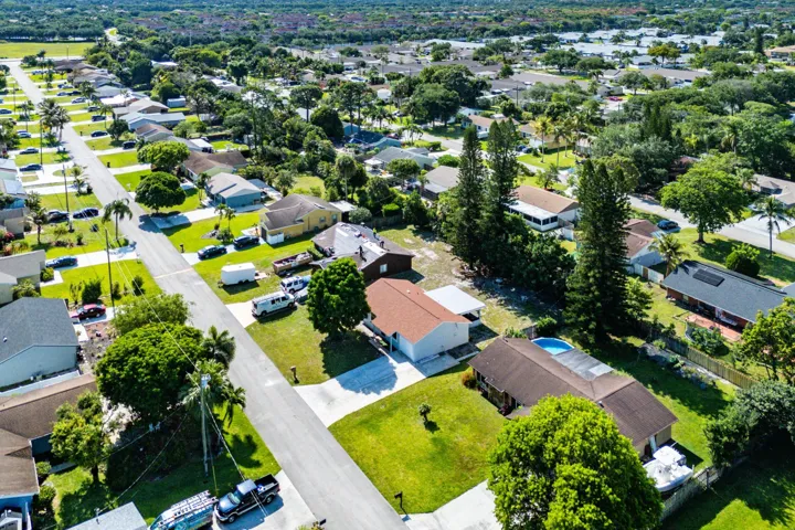 036-4714WaditaKaWay-WestPalmBeach-FL-334