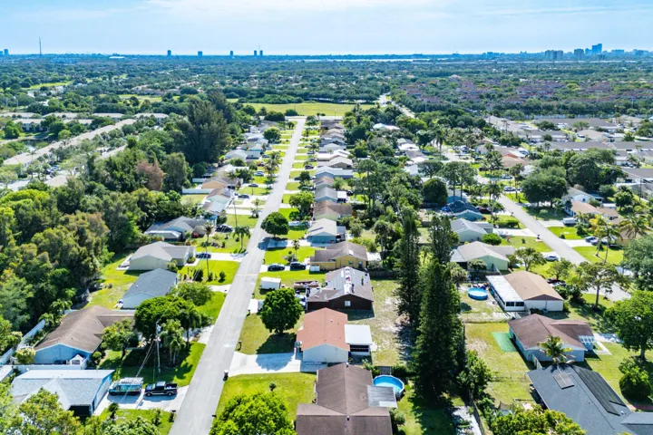 039-4714WaditaKaWay-WestPalmBeach-FL-334