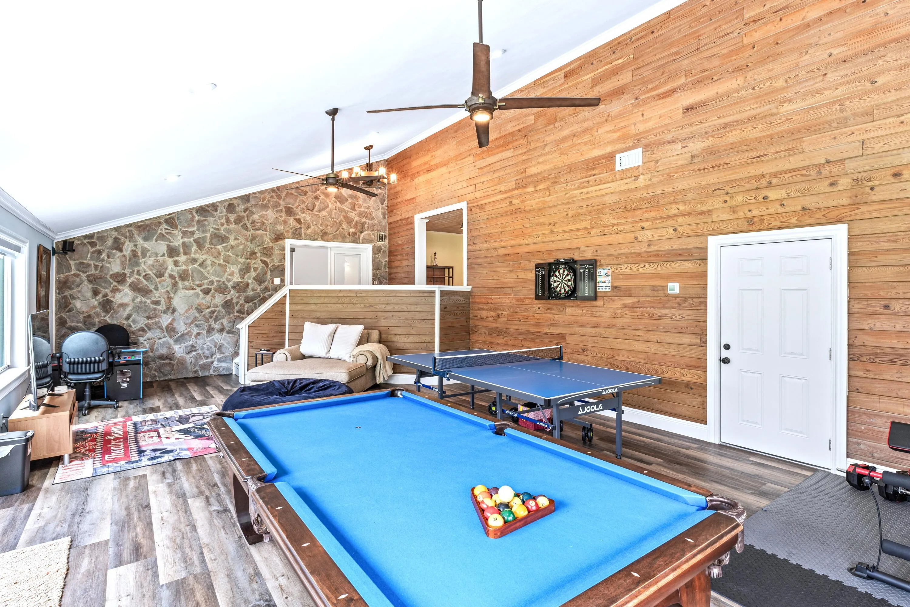 014-12151OldIndiantownRoad-Jupiter-FL-33