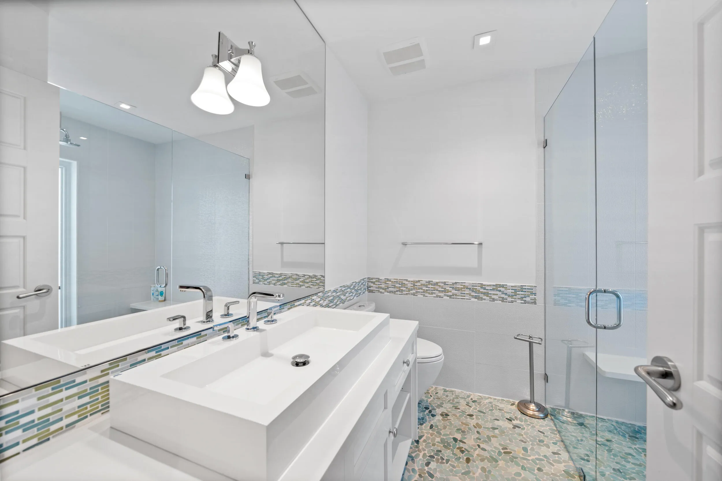 14_guestbath