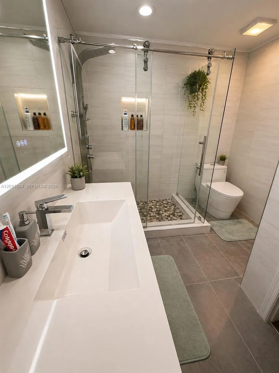 Bathroom 2 Upstairs
