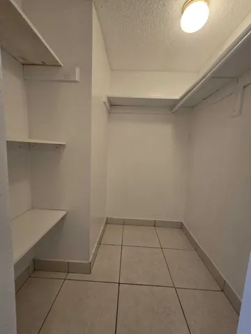MAIN CLOSET