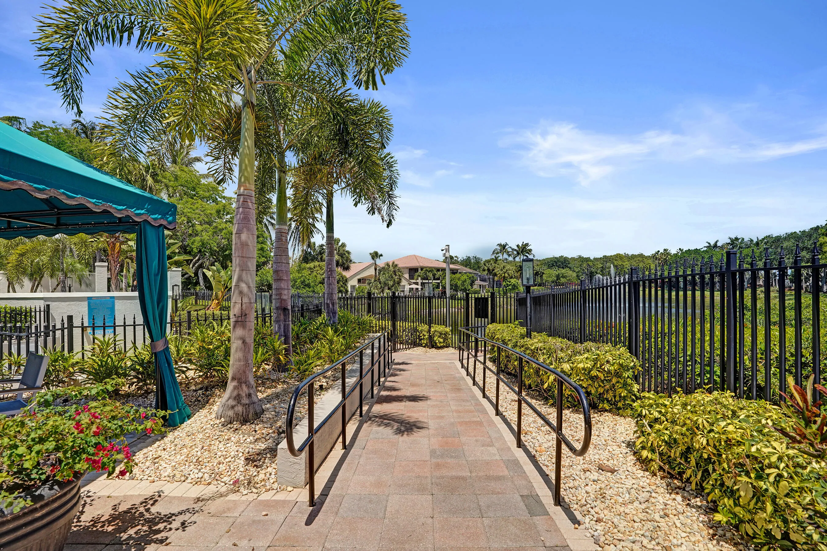 Property photo 93