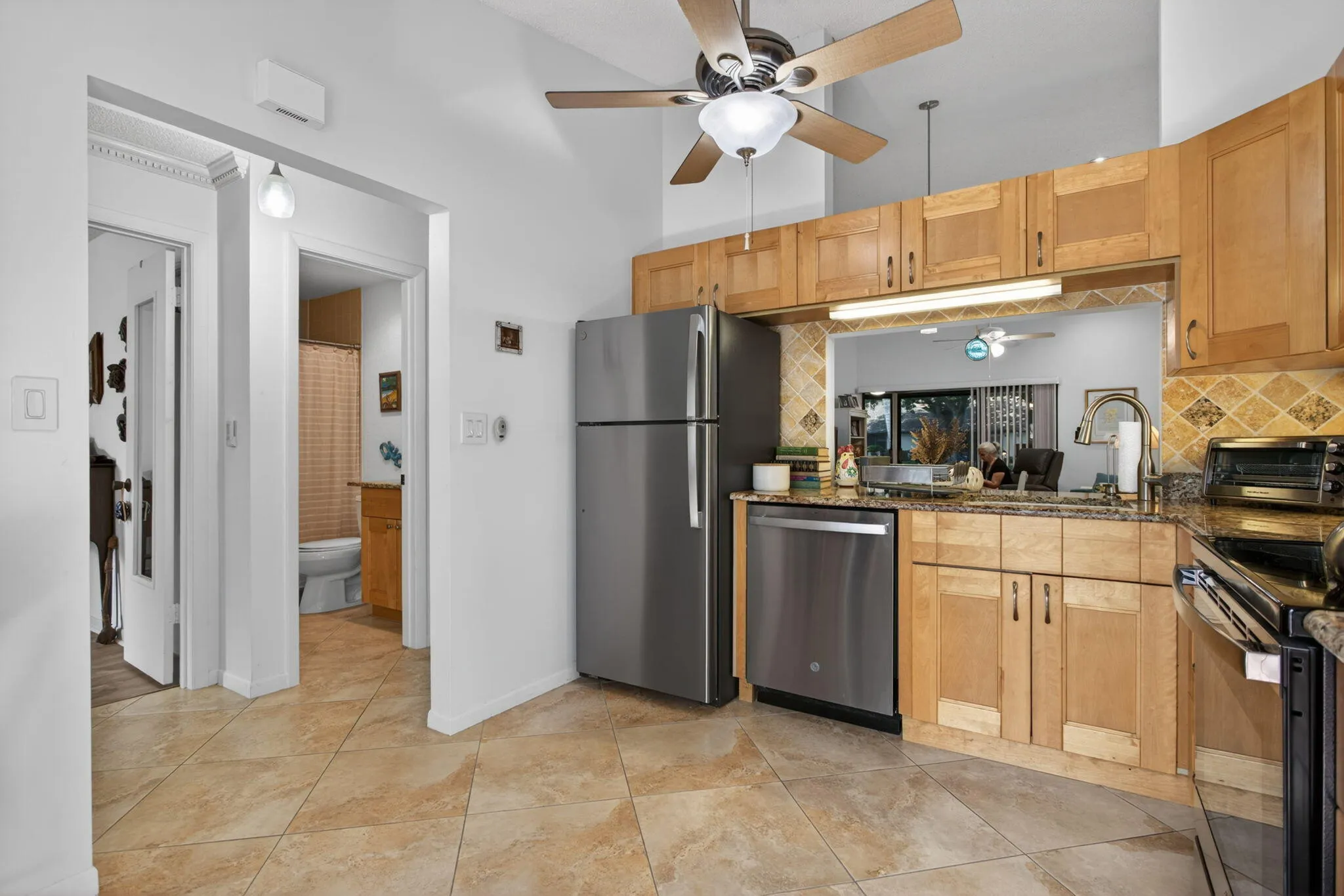 11-web-or-mls-3302-5686