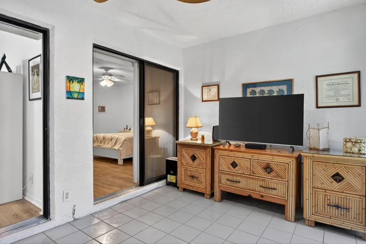 23-web-or-mls-3302-5758