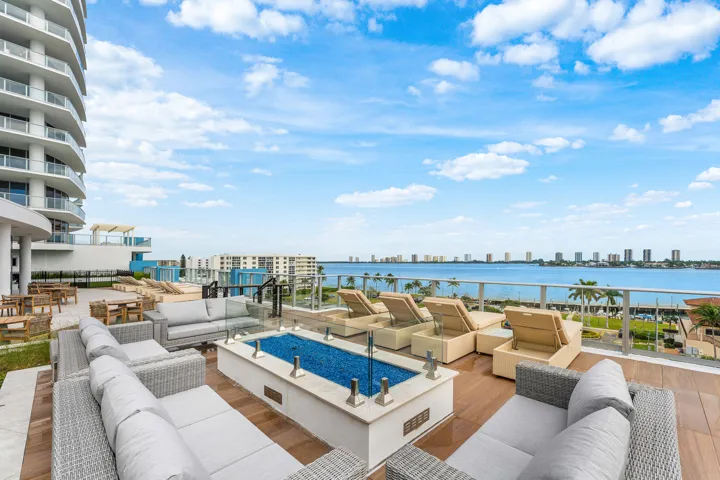057-220LakeShoreDrive-1508-LakePark-FL-3