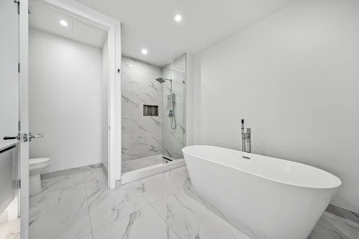 020-220LakeShoreDrive-1508-LakePark-FL-3