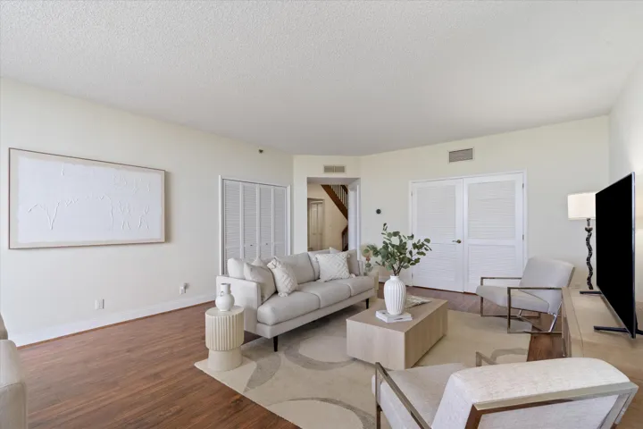 04-1300 S Ocean Blvd Apt 705 Pompano Bea