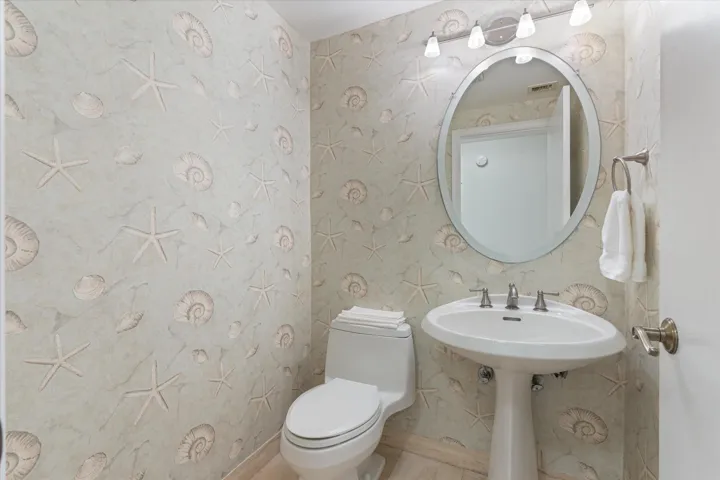 23-1300 S Ocean Blvd Apt 705 Pompano Bea