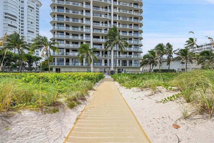 1300 beach