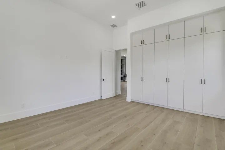 House1-7