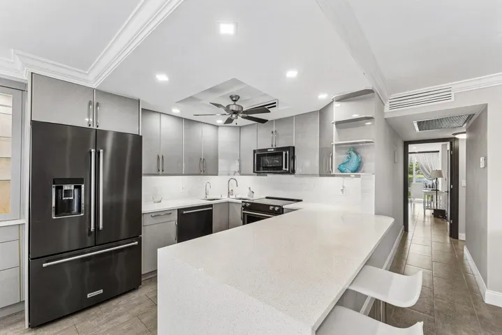 Island Kitchen