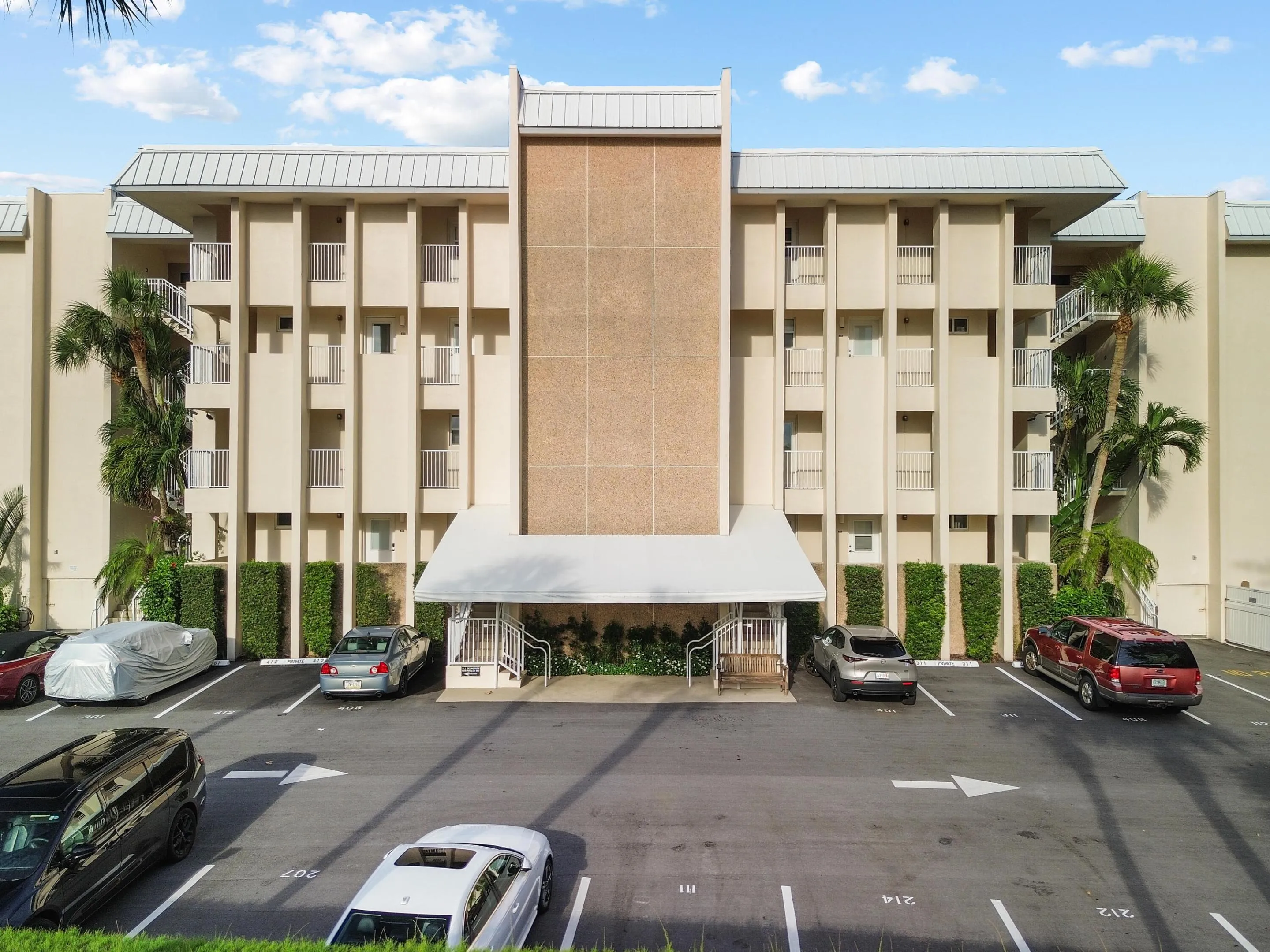 3851 N Ocean Blve Front Building DJI_041